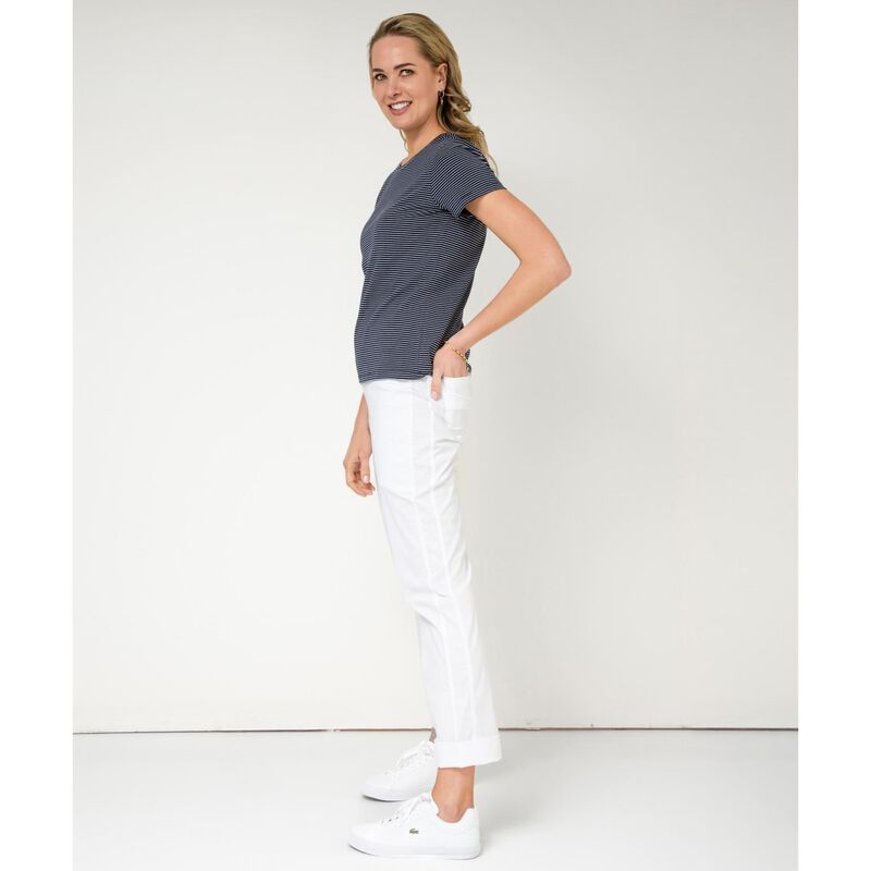 B Essentials Short Sleeve Tee image number 11